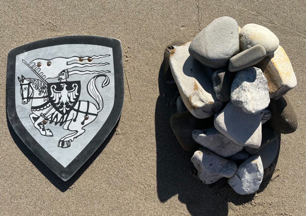 Gottman criticism and defensiveness